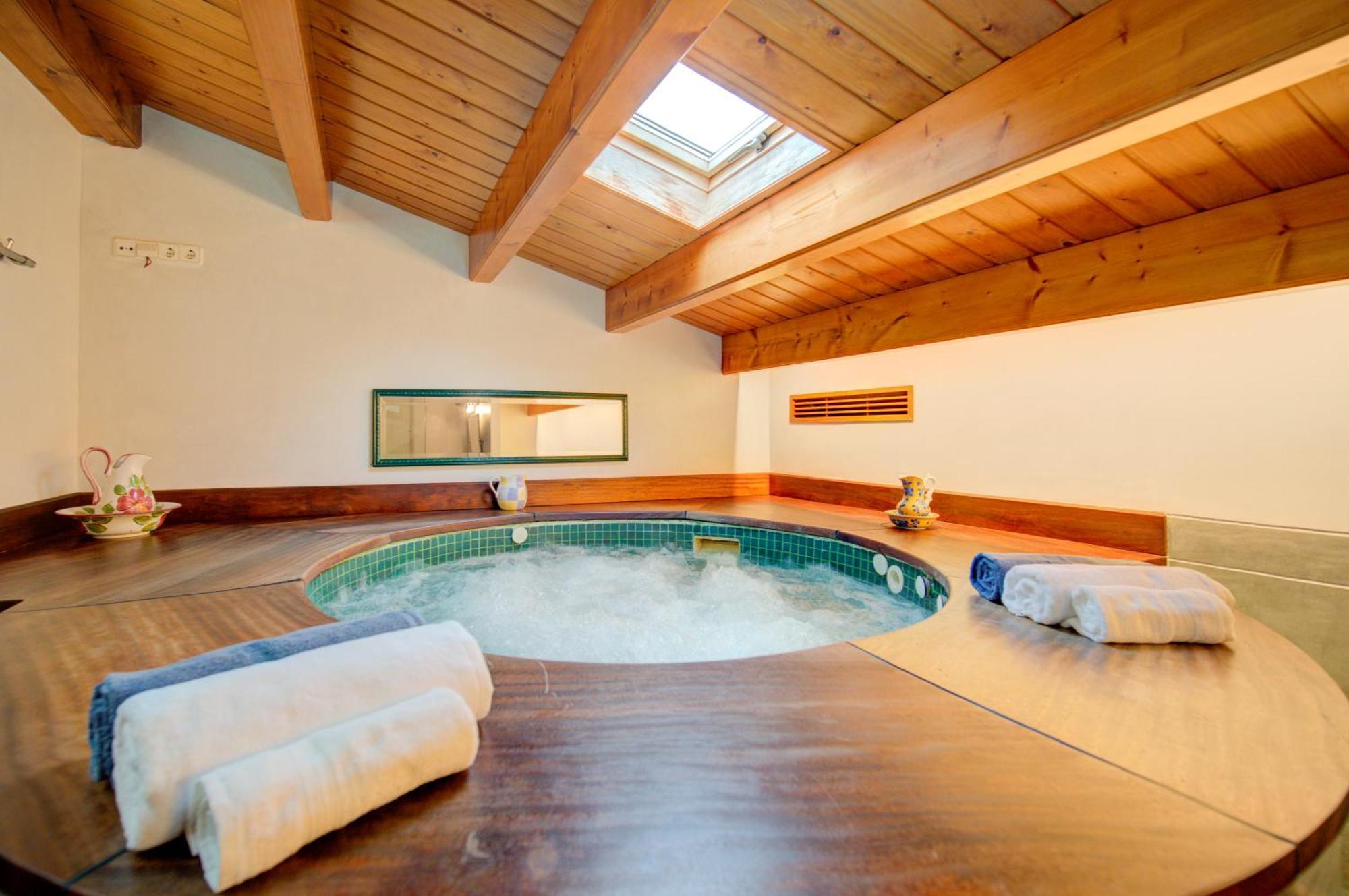 Villa Casa Boutique Xalam " Piscina Climatizada, Jacuzzi, Billar " Sant Lluís Esterno foto