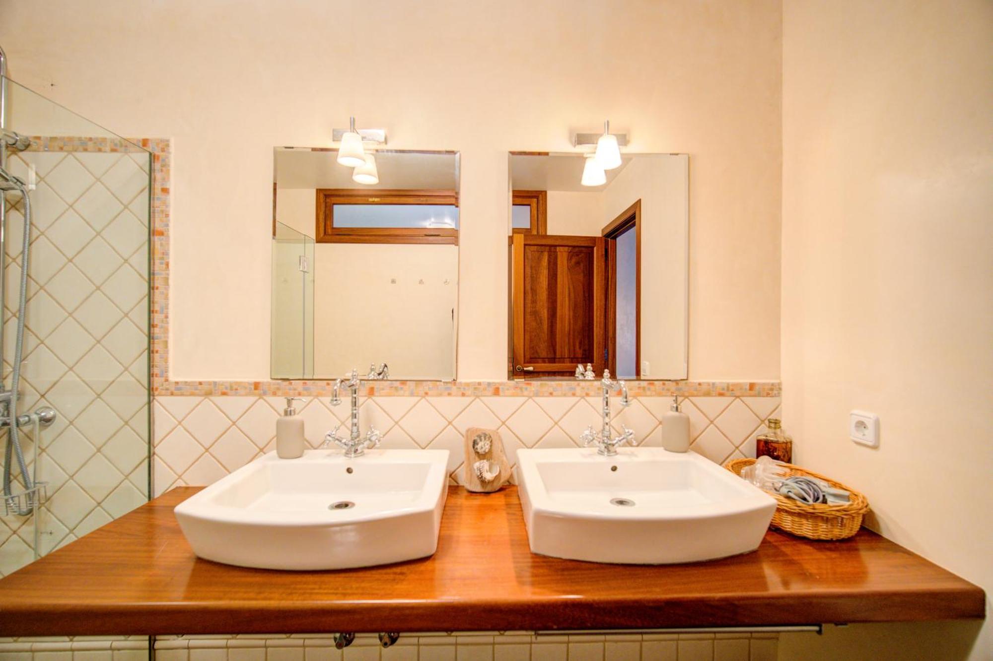 Villa Casa Boutique Xalam " Piscina Climatizada, Jacuzzi, Billar " Sant Lluís Esterno foto