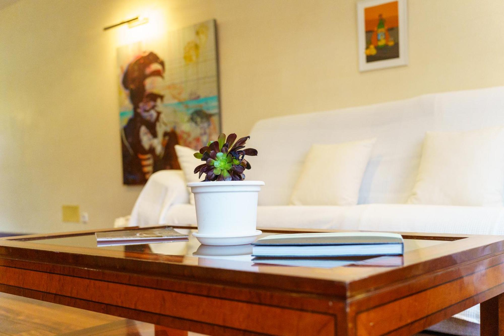Villa Casa Boutique Xalam " Piscina Climatizada, Jacuzzi, Billar " Sant Lluís Esterno foto