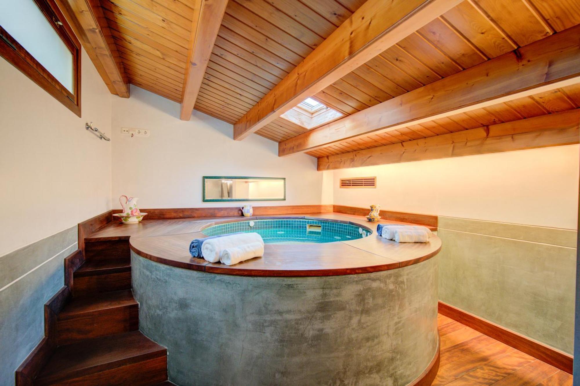 Villa Casa Boutique Xalam " Piscina Climatizada, Jacuzzi, Billar " Sant Lluís Esterno foto