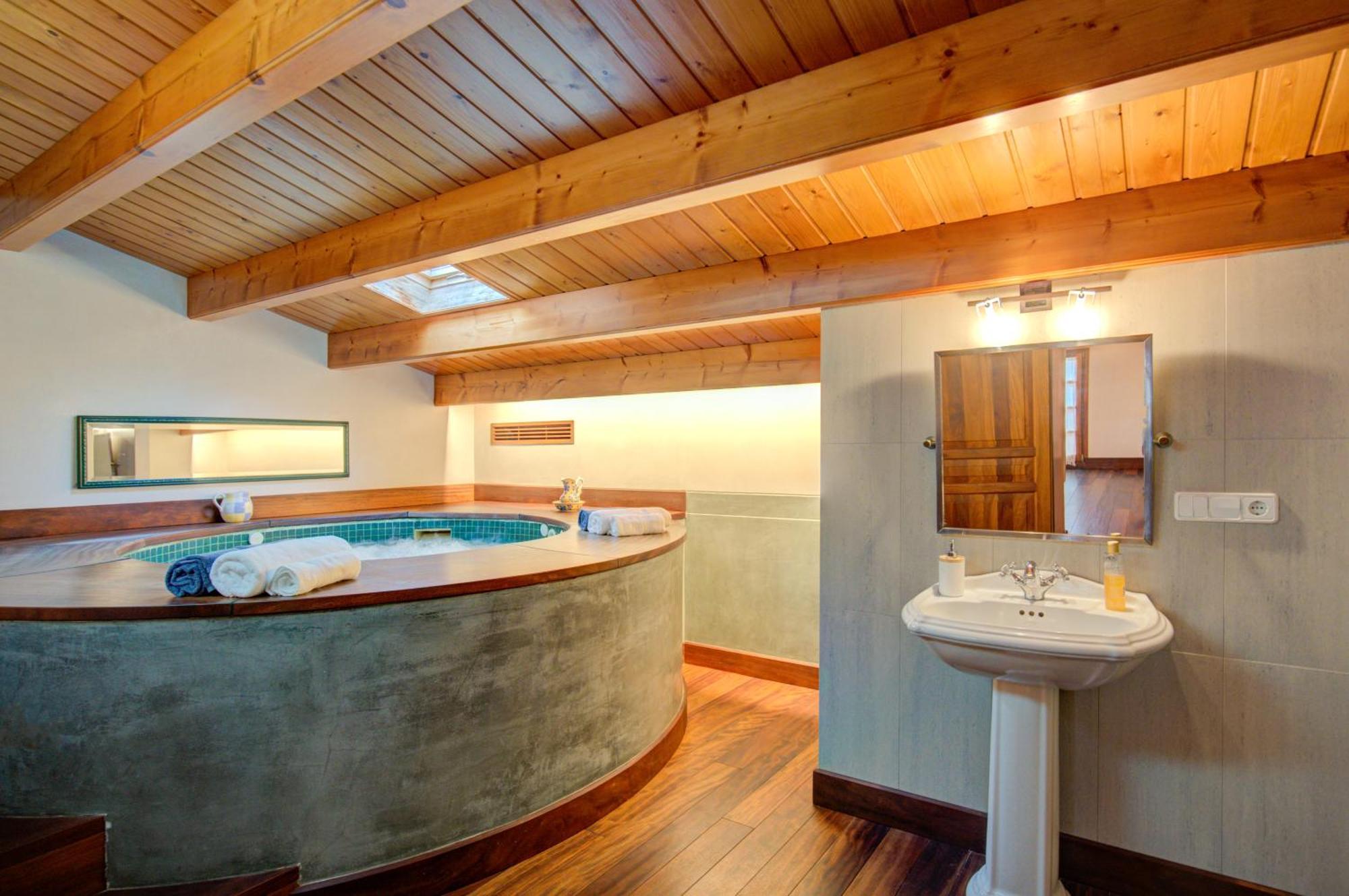 Villa Casa Boutique Xalam " Piscina Climatizada, Jacuzzi, Billar " Sant Lluís Esterno foto